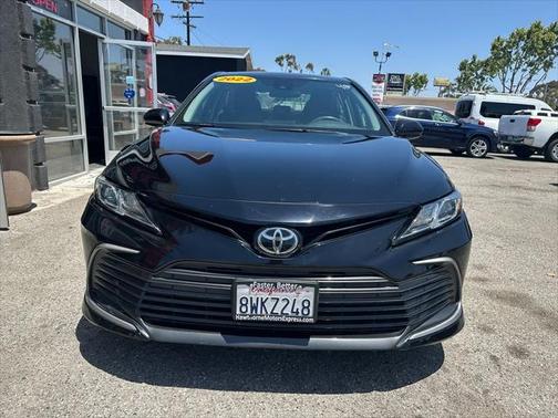 2022 Toyota Camry LE