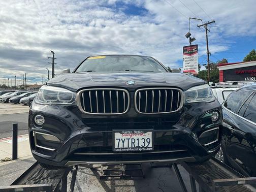 2017 BMW X6 sDrive35i