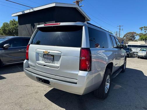 2019 Chevrolet Suburban LT