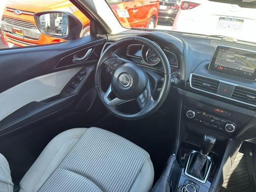 2016 Mazda Mazda3 i Touring