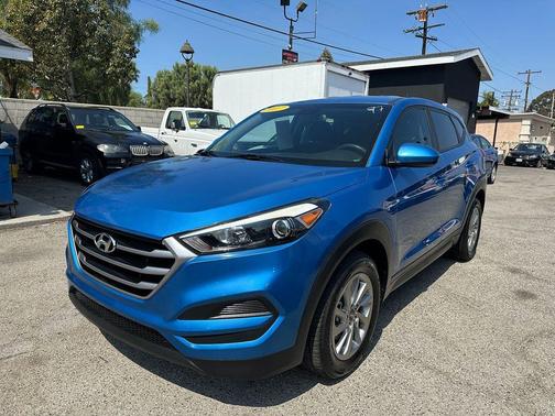 2017 Hyundai TUCSON SE
