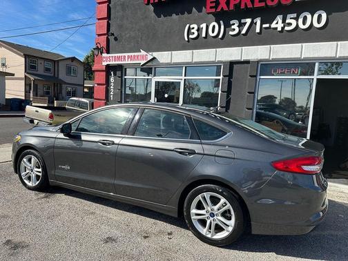 2018 Ford Fusion Hybrid S