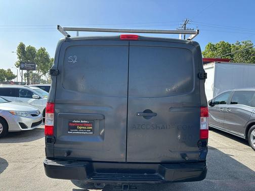 2018 Nissan NV Cargo NV1500 SL V8