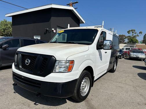 2018 Nissan NV Cargo NV1500 SL V8