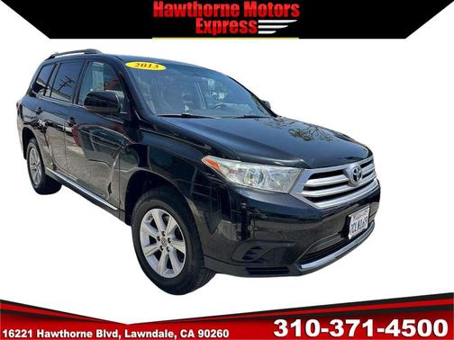 Black 2013 Toyota Highlander SE