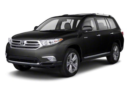 Black 2013 Toyota Highlander SE