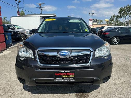 2014 Subaru Forester 2.5i