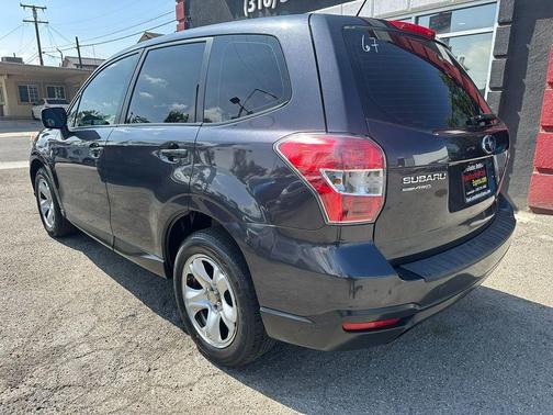 2014 Subaru Forester 2.5i