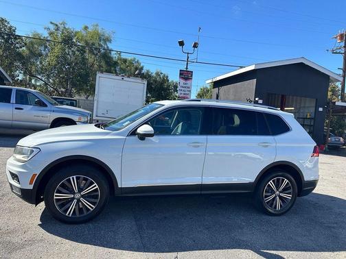 2019 Volkswagen Tiguan 2.0T SEL