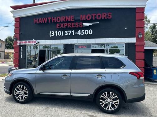 2017 Mitsubishi Outlander ES