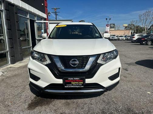 2017 Nissan Rogue S