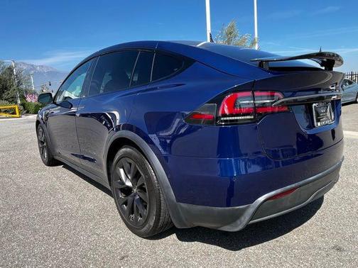 Deep Blue Metallic 2023 Tesla Model X Standard Range