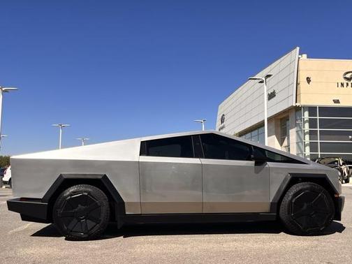 2024 Tesla Cybertruck All-Wheel Drive