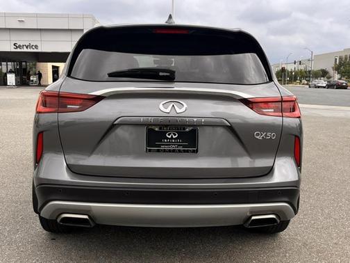 2024 INFINITI QX50 LUXE