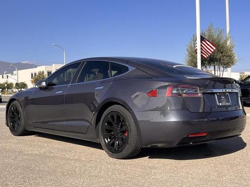 2017 Tesla Model S 75D