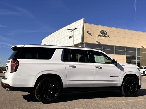 2023 Chevrolet Suburban 4WD High Country