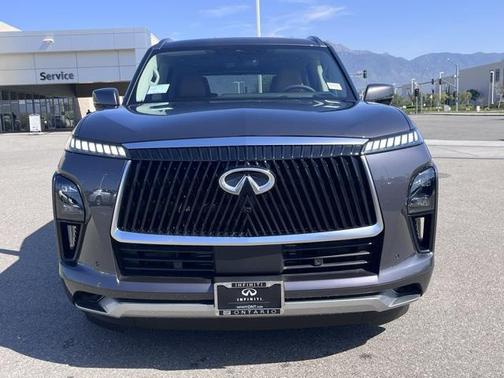 2025 INFINITI QX80 Luxe