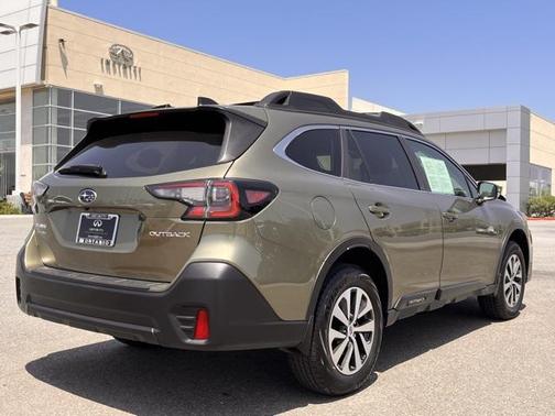 2022 Subaru Outback Premium