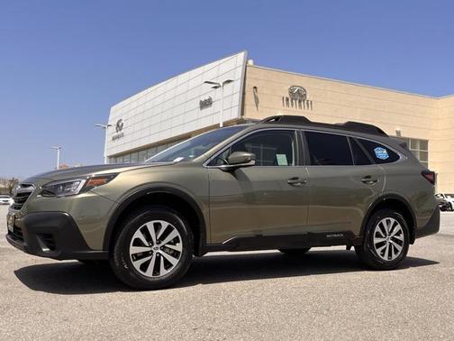 2022 Subaru Outback Premium