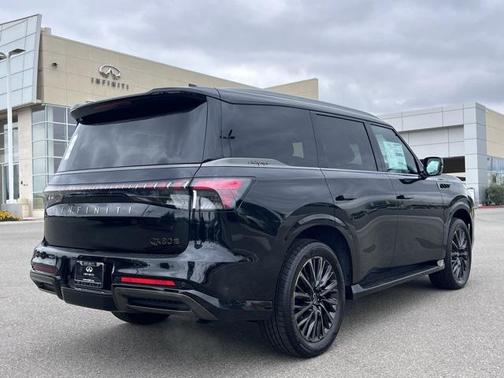 2025 INFINITI QX80 AUTOGRAPH AWD