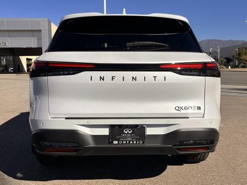 2026 INFINITI QX60 Base