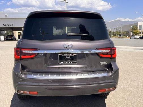 2022 INFINITI QX80 SENSORY
