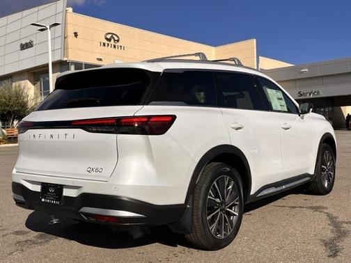 2026 INFINITI QX60 Luxe