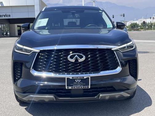 2022 INFINITI QX60 Luxe