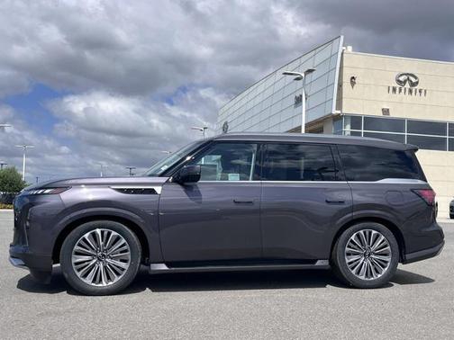 2025 INFINITI QX80 Luxe