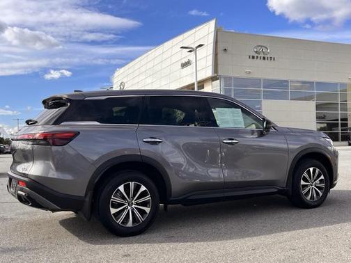 2025 INFINITI QX60 Pure
