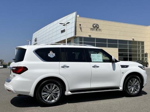 2019 INFINITI QX80 Luxe