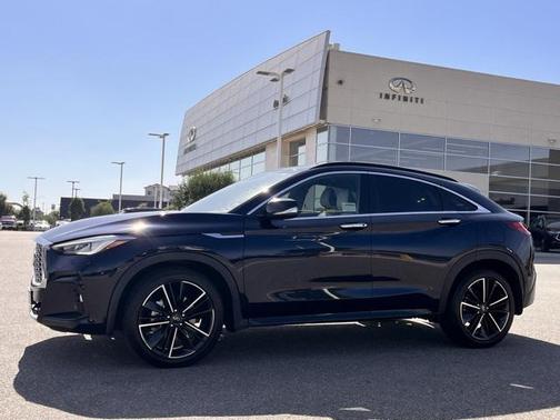 2022 INFINITI QX55 LUXE