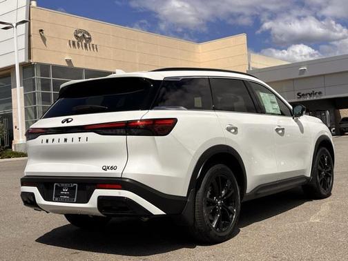 2025 INFINITI QX60 Luxe