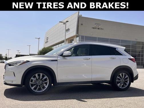 2022 INFINITI QX50 LUXE