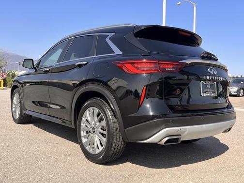 2024 INFINITI QX50 LUXE