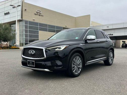 Black Obsidian 2025 INFINITI QX50 Luxe AWD