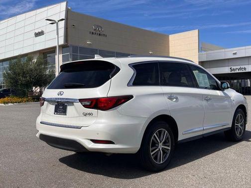2020 INFINITI QX60 Luxe