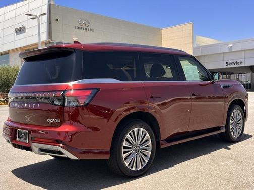 2025 INFINITI QX80 SENSORY AWD
