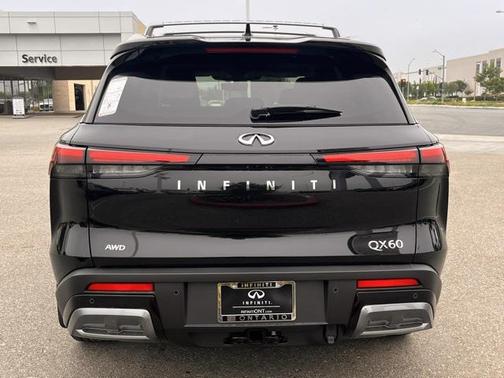 2025 INFINITI QX60 SENSORY