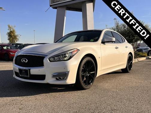 2019 INFINITI Q70 3.7 LUXE