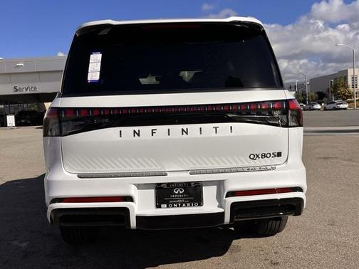 2026 INFINITI QX80 SPORT