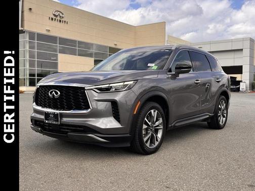 2022 INFINITI QX60 Luxe