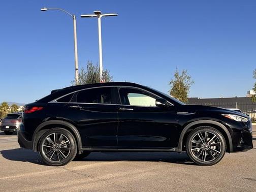 2023 INFINITI QX55 ESSENTIAL