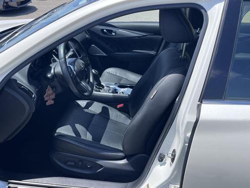 2022 INFINITI Q50 3.0t LUXE