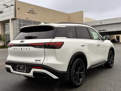 2025 INFINITI QX60 Luxe