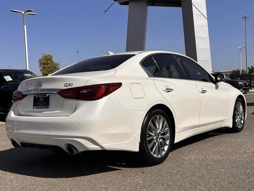2023 INFINITI Q50 3.0t LUXE