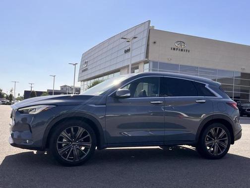 2022 INFINITI QX50 LUXE