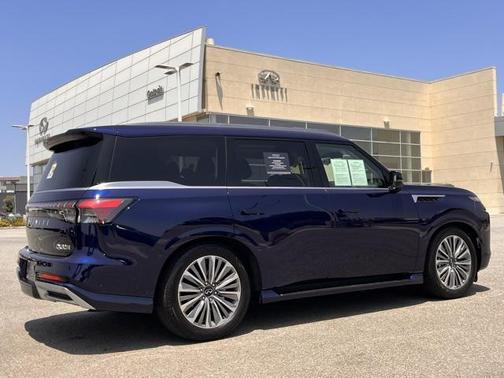 2025 INFINITI QX80 SENSORY AWD