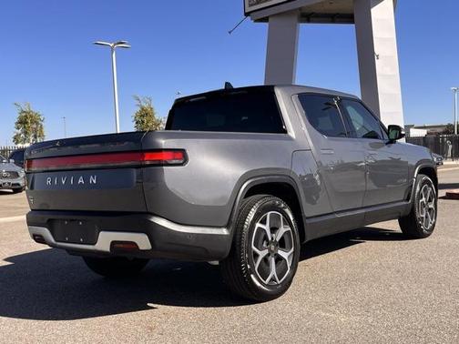 2023 Rivian R1T Adventure