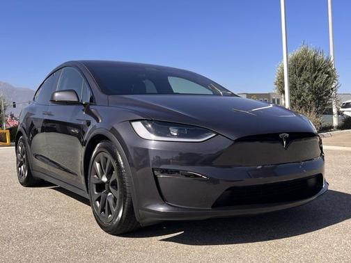 2024 Tesla Model X Long Range